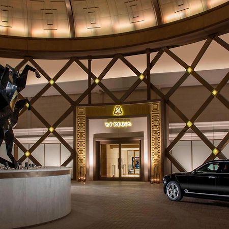 The St. Regis Astana Hotel Ngoại thất bức ảnh Entrance to the St Regis Istanbul