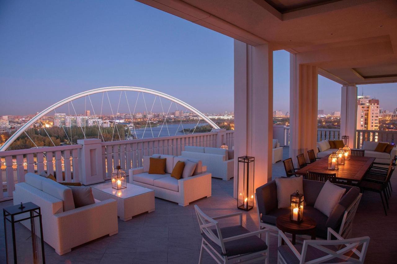 The St. Regis Astana Hotel Ngoại thất bức ảnh The Terrace at The Four Seasons Hotel