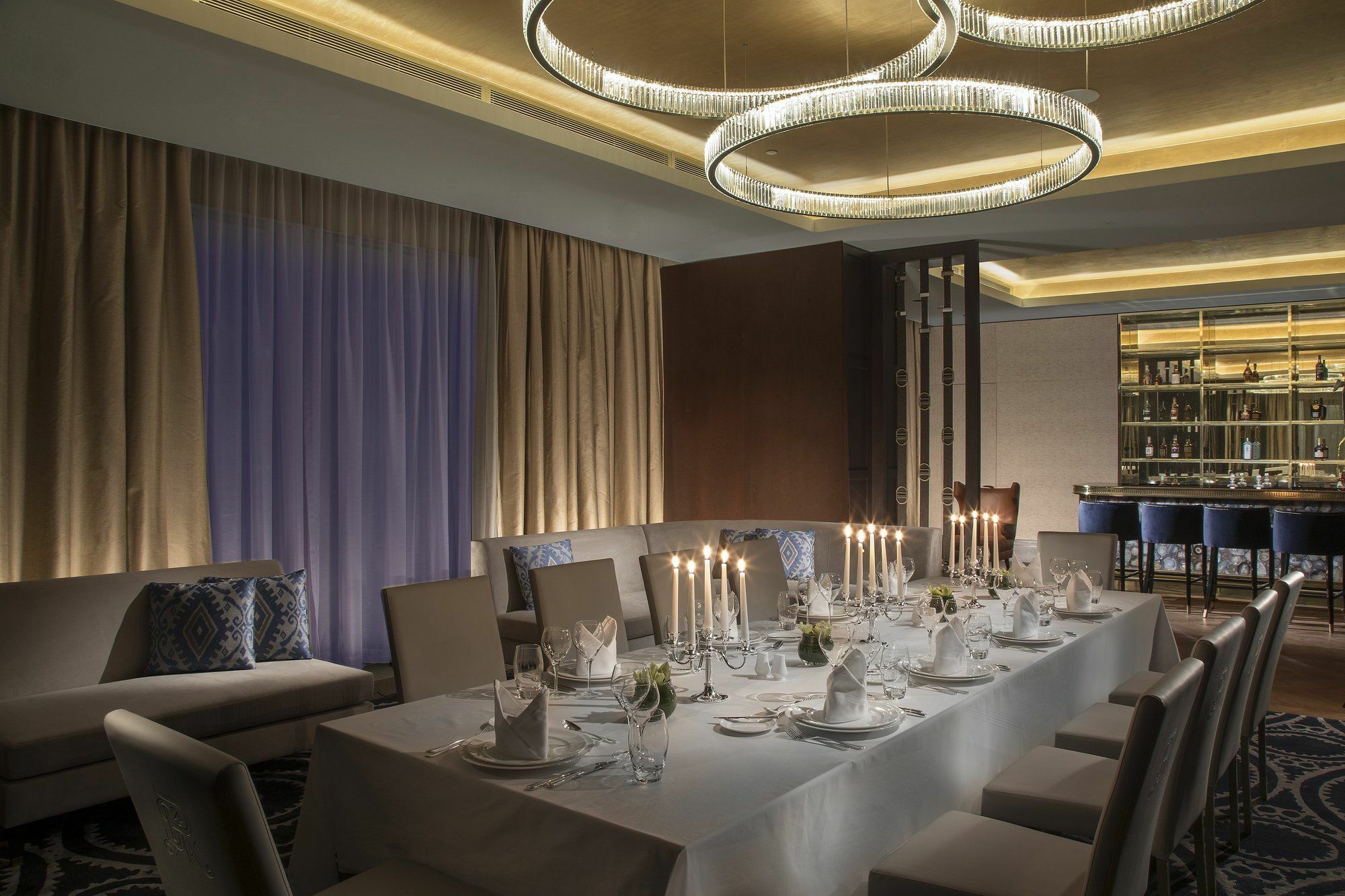 The St. Regis Astana Hotel Ngoại thất bức ảnh The private dining room at the restaurant